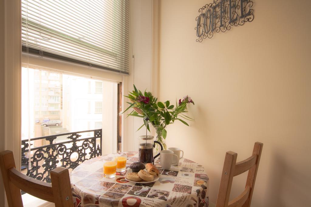 The Guesthouse East อีสต์บอร์น ภายนอก รูปภาพ