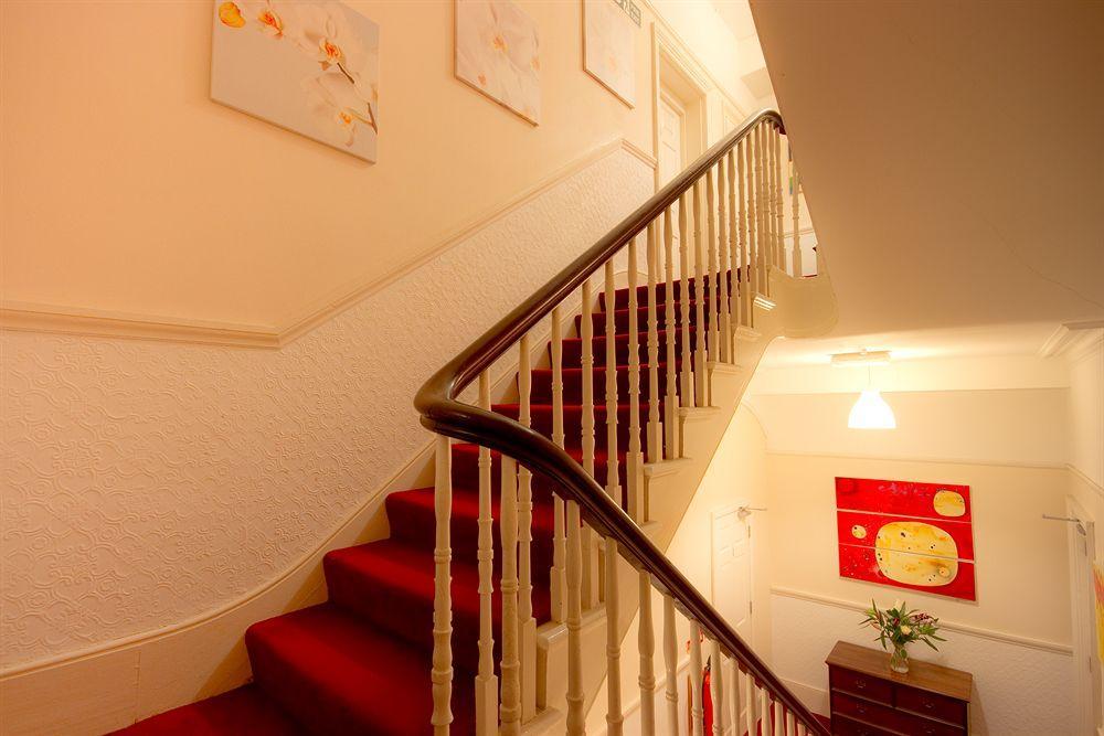 The Guesthouse East อีสต์บอร์น ภายนอก รูปภาพ