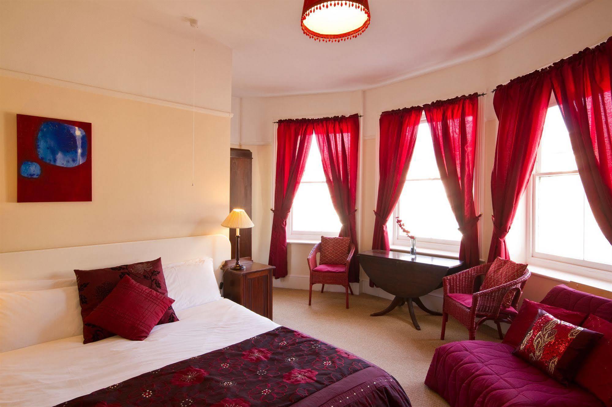 The Guesthouse East อีสต์บอร์น ภายนอก รูปภาพ